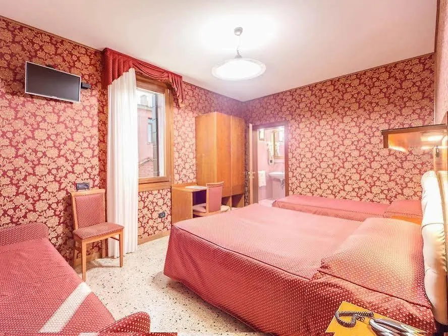 **  Atlantide Hotel Venedig Italien