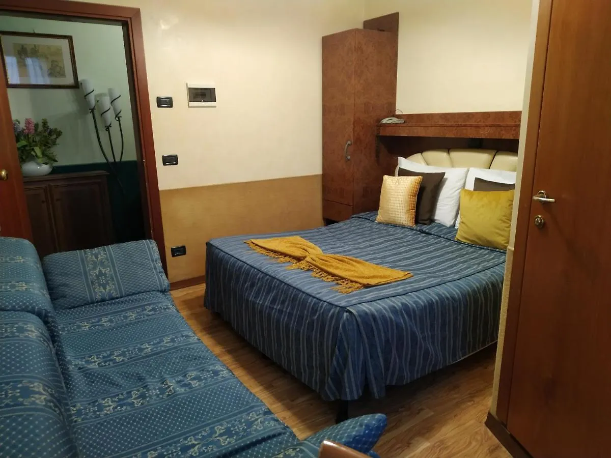Atlantide Hotel Venecia