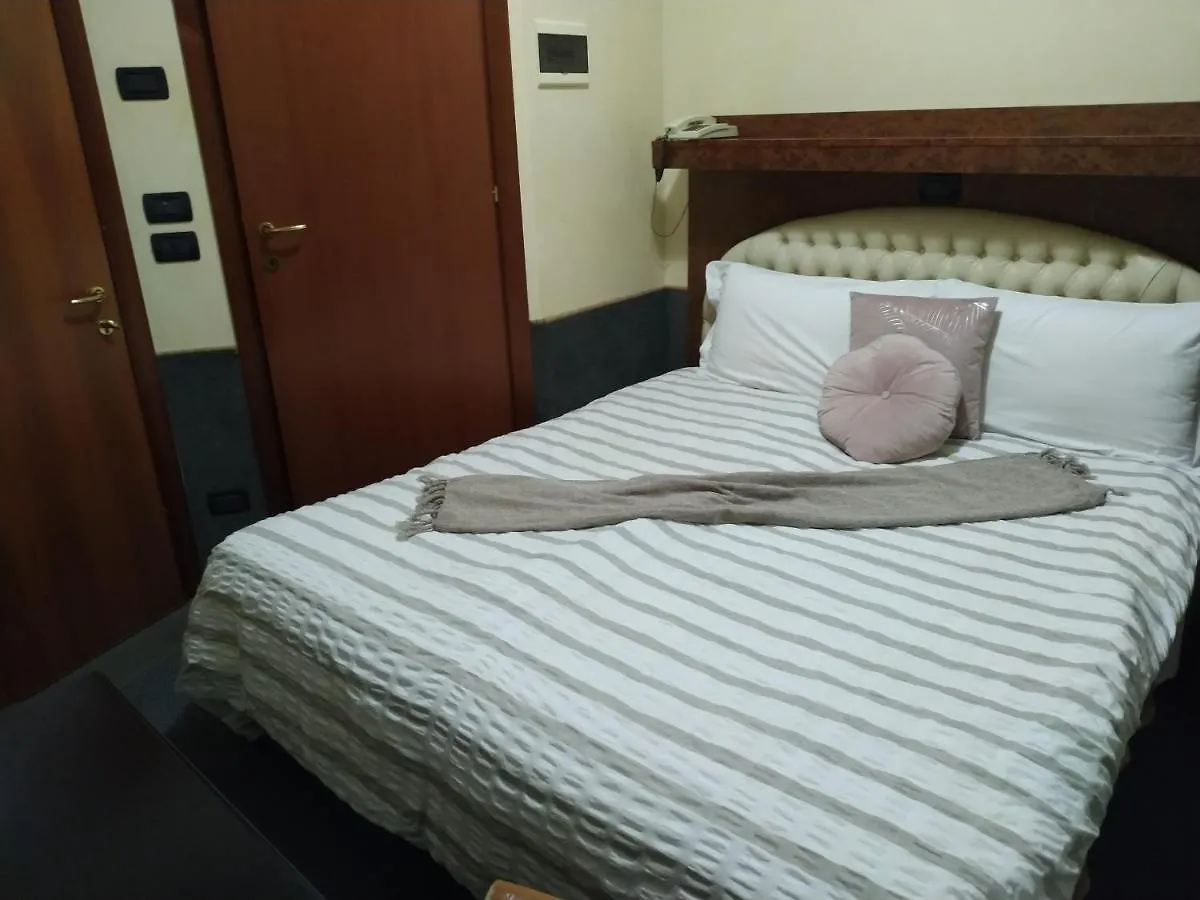 Atlantide Hotel Βενετία 2*,  Ιταλία